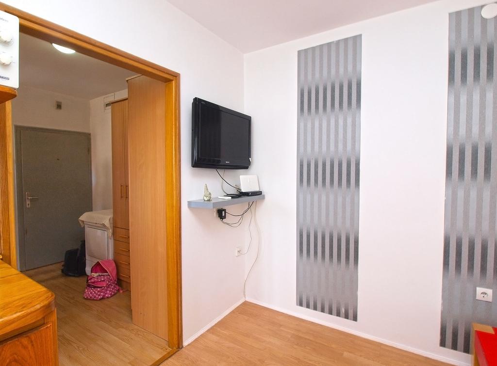 Apartments Elda 1470 Fažana Exterior foto
